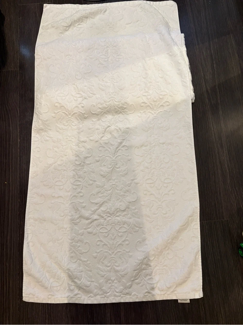 Parisian By Kassatex Pair Of Body Towels 100% Cotton Plush Towels